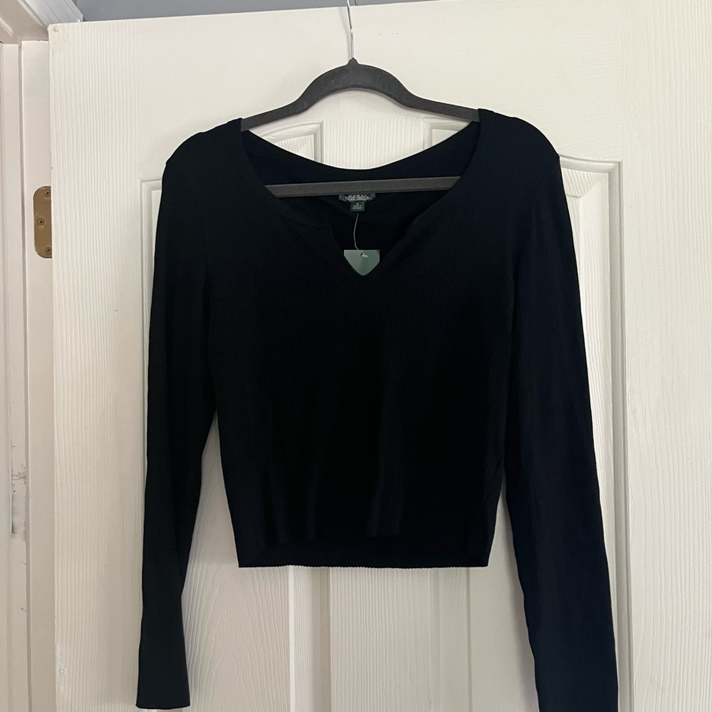 wild fable Black V-Neck Long Sleeve Top